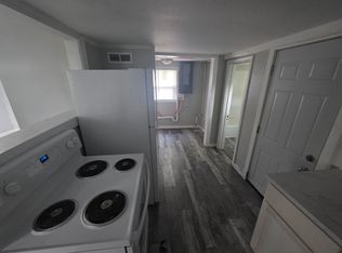 2212 S Santa Fe Ave, Wichita, KS 67211