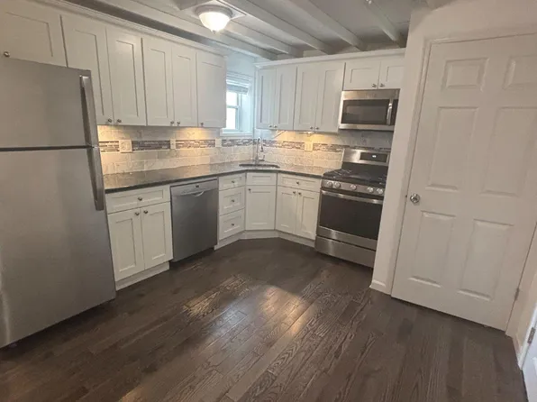 530-532 Bainbridge St #3R, Philadelphia, PA 19147