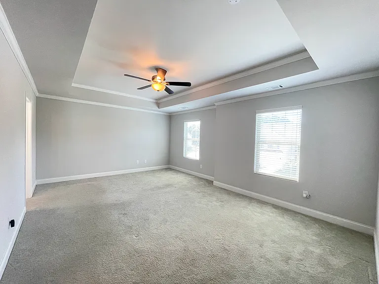 598 Omnia Ct — Photo 13