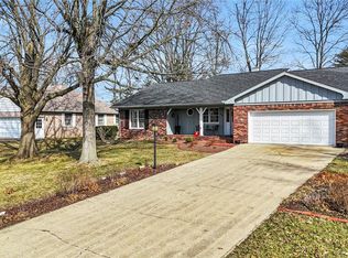 112 Allenwood Dr, Paris, IL 61944