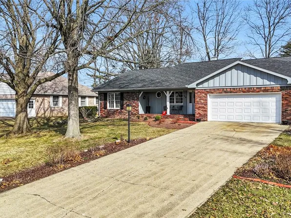 112 Allenwood Dr, Paris, IL 61944