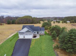 19992 Stutz St NE, East Bethel, MN 55092
