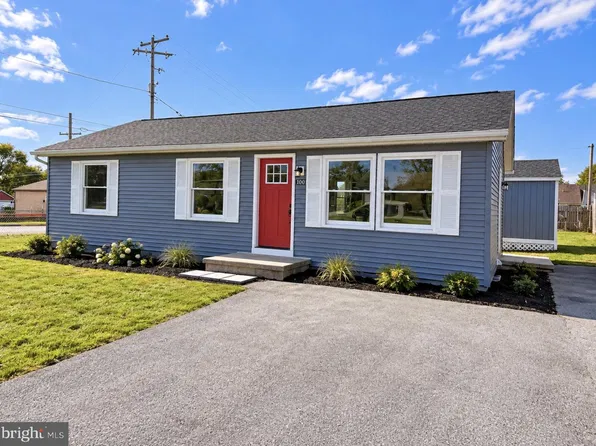 100 Ramer Ct, Martinsburg, WV 25401
