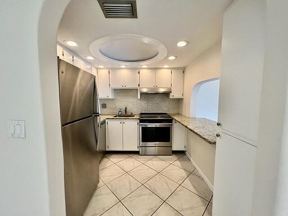 4th image of 342 Southwind Drive #117