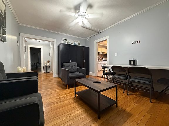 3rd image of 21 Colborne Rd #3