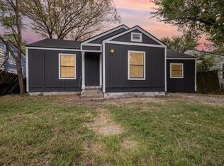 1527 Columbia Ave, Corsicana, TX 75110