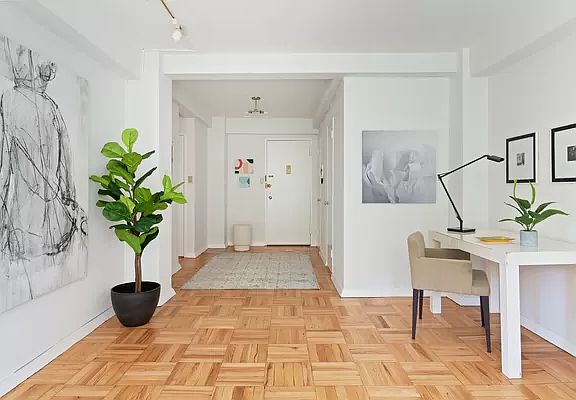 3rd image of 135 Willow St APT 412