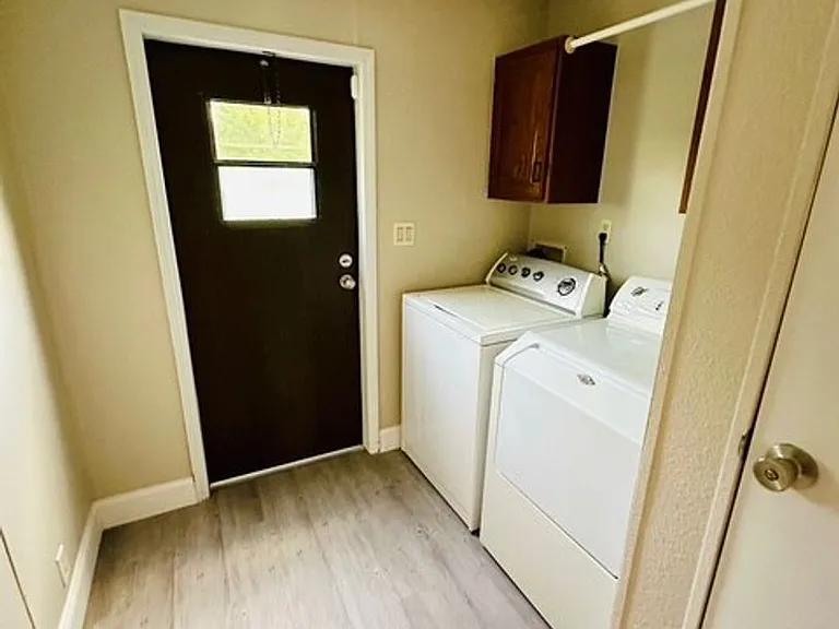 6814 Redwing Rd — Photo 21