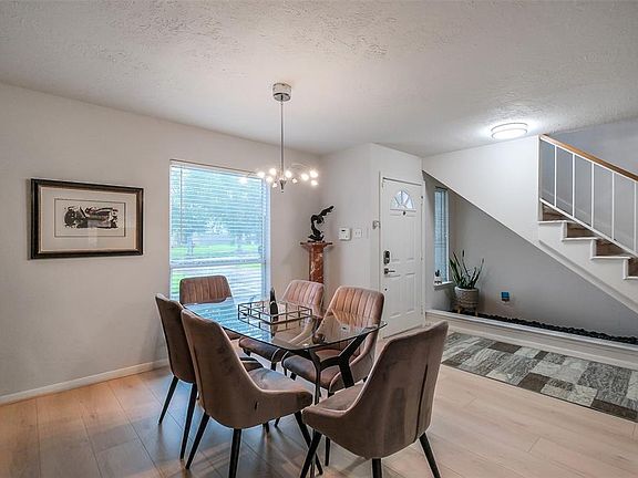 5th image of 3207 Kempwood Drive