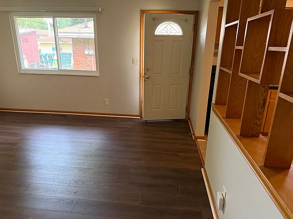 5th image of 119 Filmore Ave #2