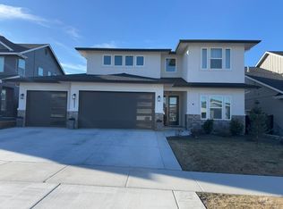 6083 S Thumbelina Ave, Meridian, ID 83642
