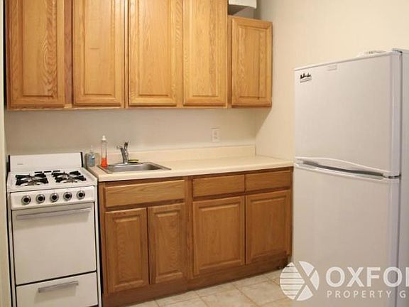 4th image of 317 W 104th St APT Bf