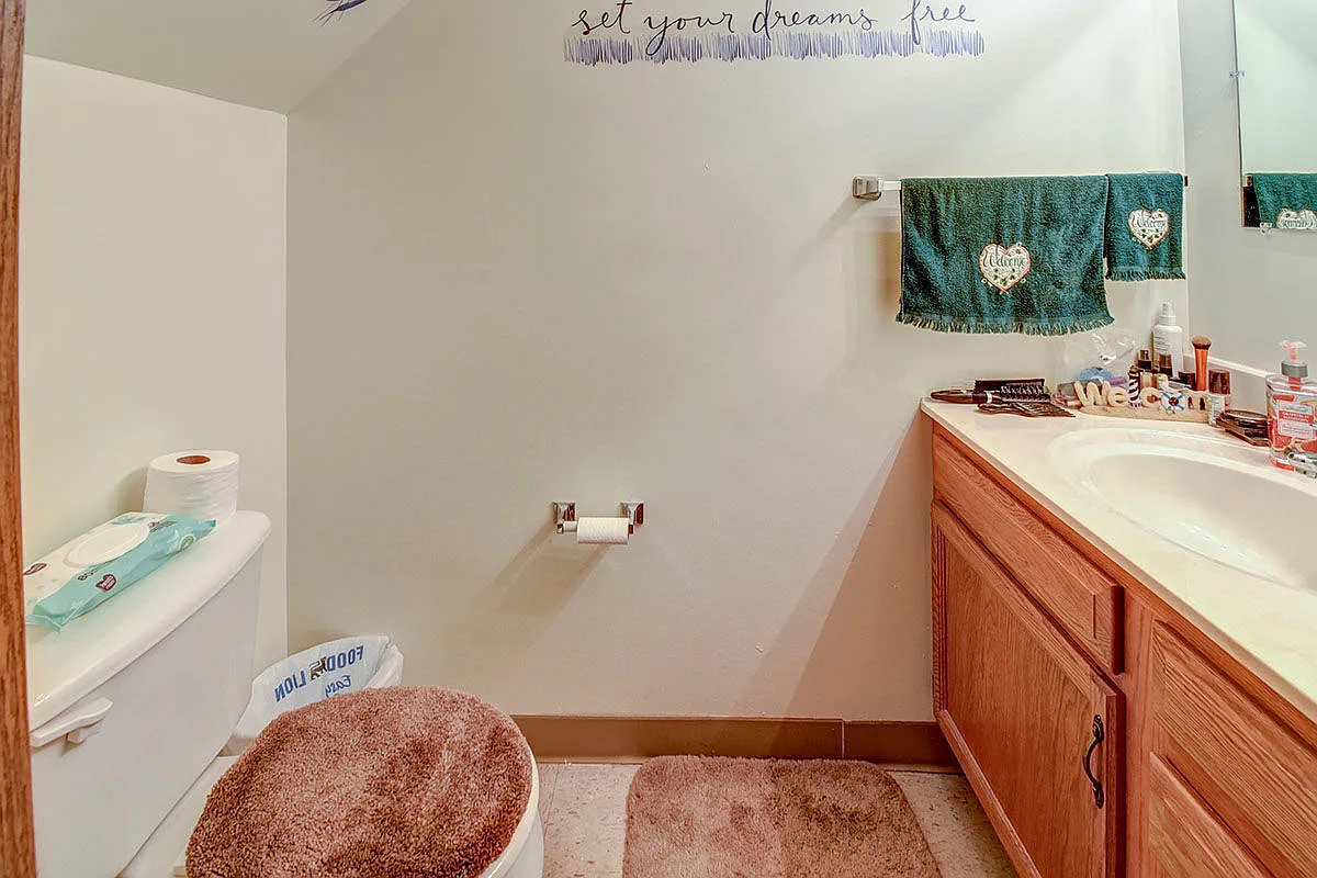 Yellowbud Place — Photo 2
