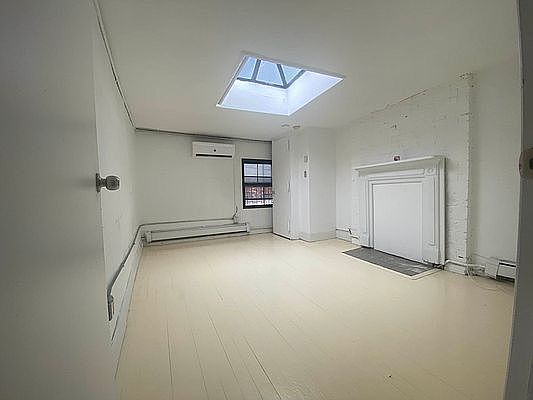 3rd image of 64 Charles St #4