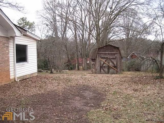 3rd image of 6090 Flairview Ct
