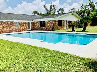 7241 Market St, Southport, FL 32409