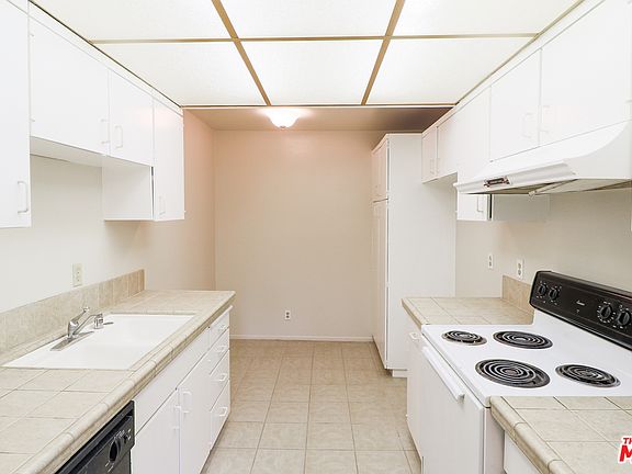 2nd image of 4734 Park Granada Unit 240