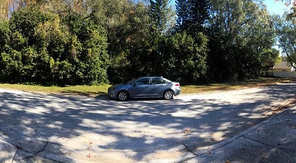 3rd image of 4120 Woodlark Dr