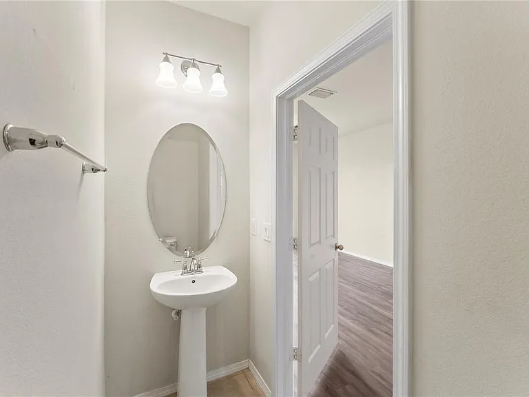 4912 White Sanderling Ct — Photo 11