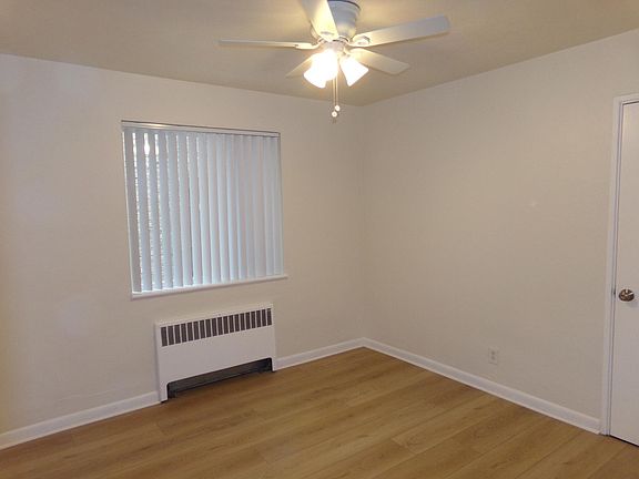 5th image of 1042 N Pearl St APT 101