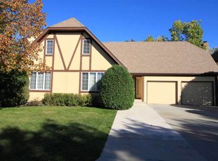 1309 11th St SW, Minot, ND 58701