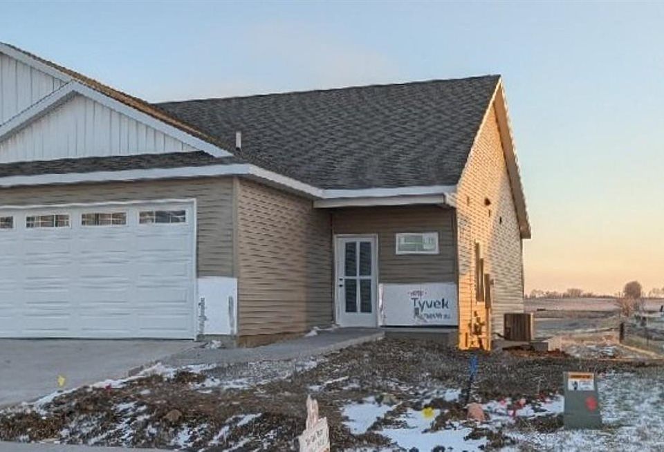 1st image of 2057 Suttner Dr