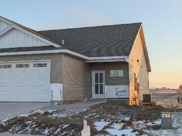 2057 Suttner Dr, Northliberty, IA 52317