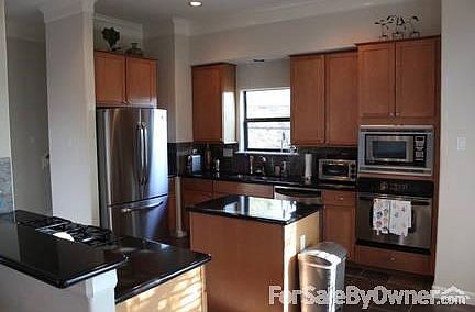 4th image of 1943 Norfolk St APT C