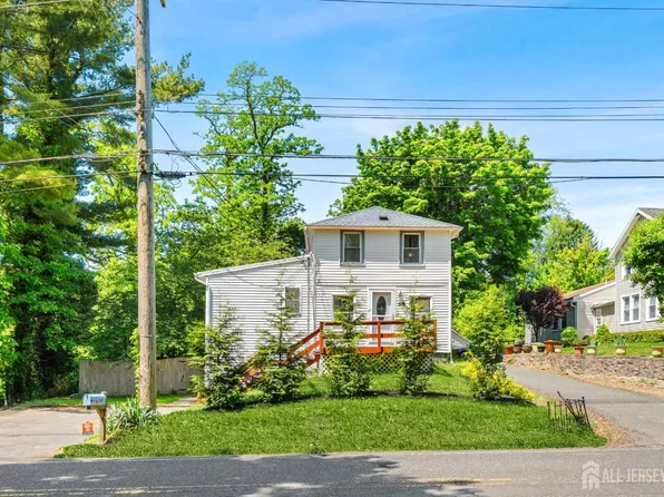 68 Waterworks Rd, Freehold, NJ 07728