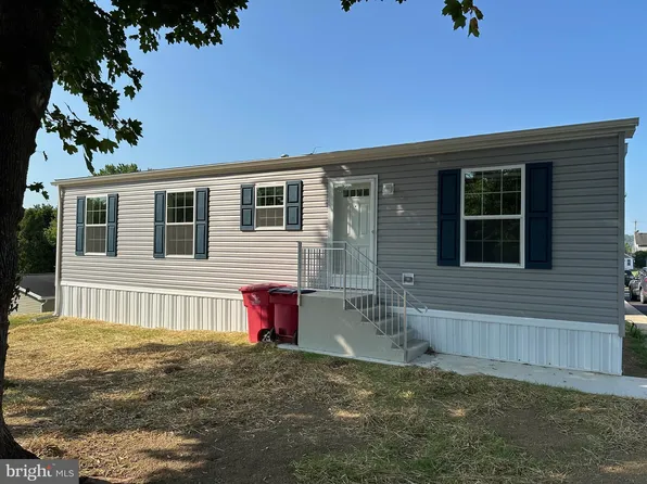 34 Terrace Dr, Phoenixville, PA 19460