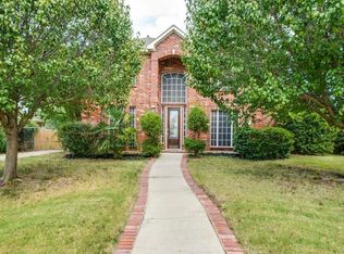 702 Blair Ct, Mansfield, TX 76063