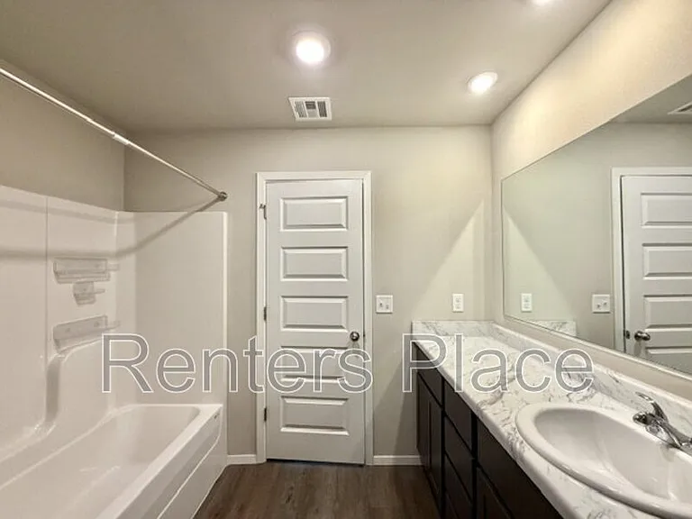 3704 S 146th Ave E — Photo 12