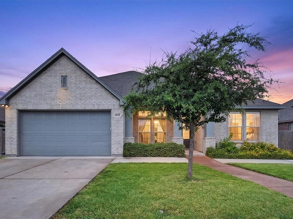 1st image of 412 Gulfton Dr