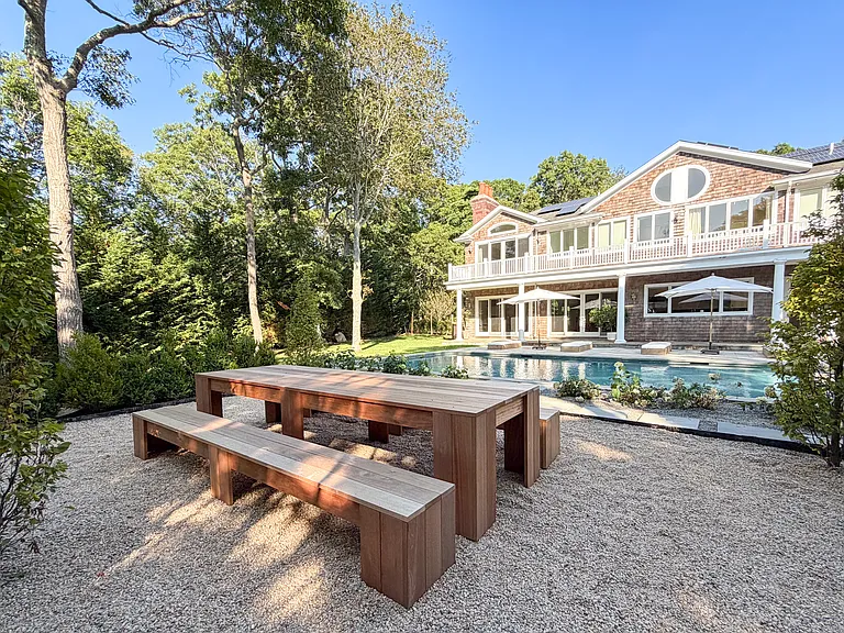 12 Three Mile Harbor Hc Rd — Photo 23