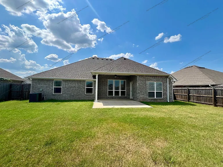 9007 Hawthorne Ln — Photo 29