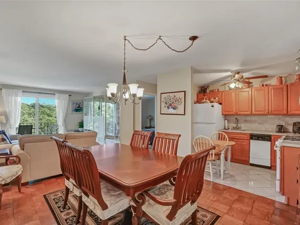 2035 Central Park Avenue #1E, Yonkers, NY 10710