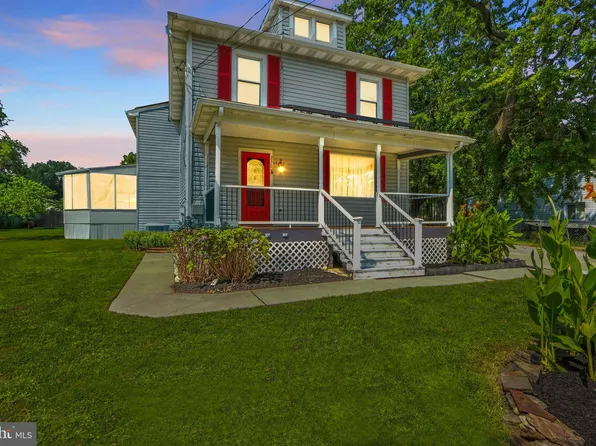 236 Poplar Ave, Glen Burnie, MD 21061