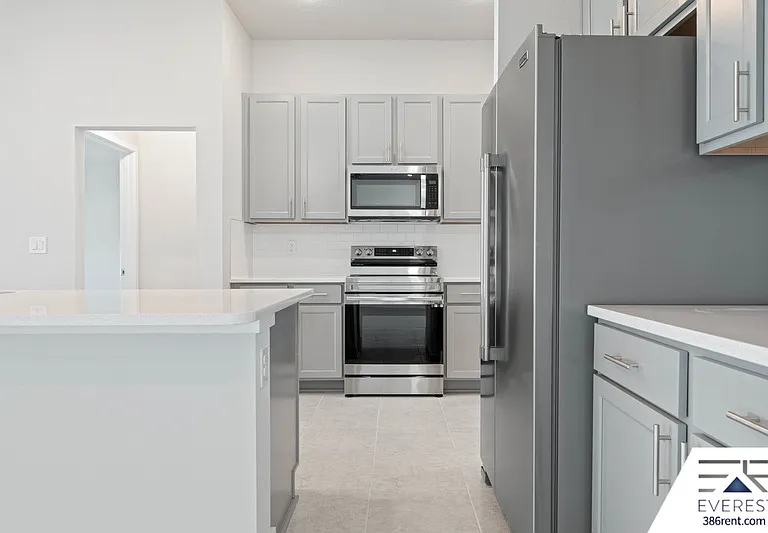 67 Brewster Ln — Photo 13