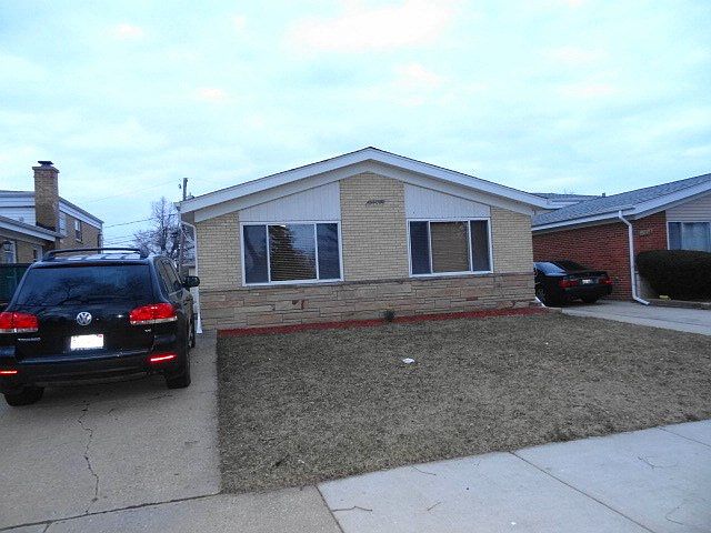1st image of 5308 Sherwin Ave