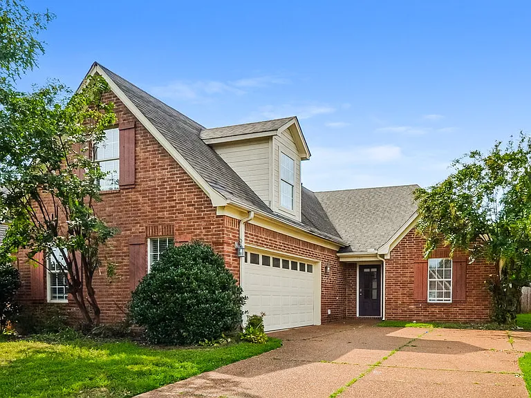 4313 Genevieve Dr — Photo 4