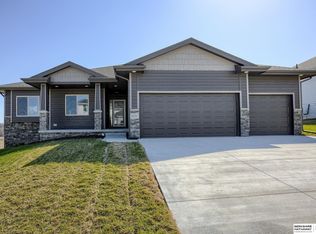 11131 N 161st Ave, Bennington, NE 68007