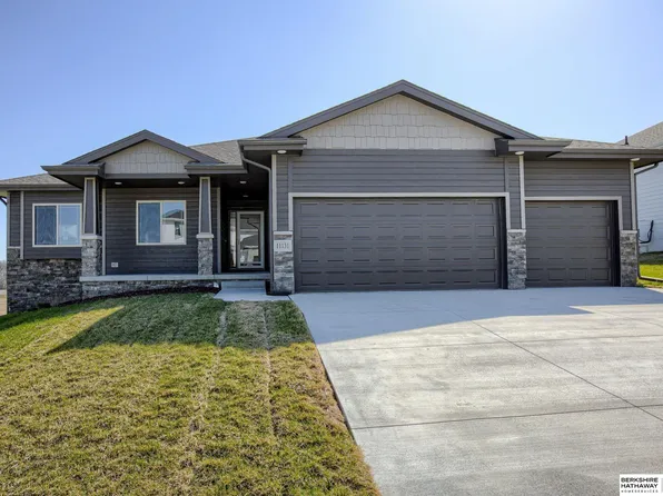11131 N 161st Ave, Bennington, NE 68007