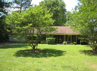 213 Avalon Ln, Greenville, NC 27858