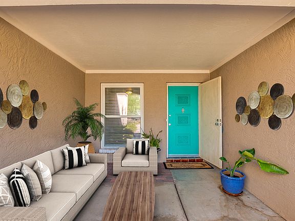 5th image of 335 W Cardeno Cir