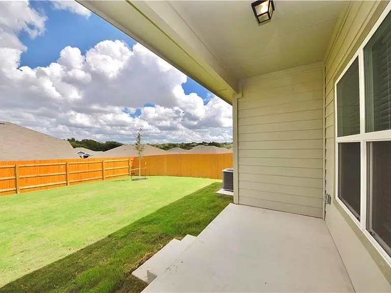 1513 Fort Dessau Rd — Photo 22