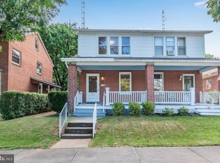 166 N Coldbrook Ave, Chambersburg, PA 17201