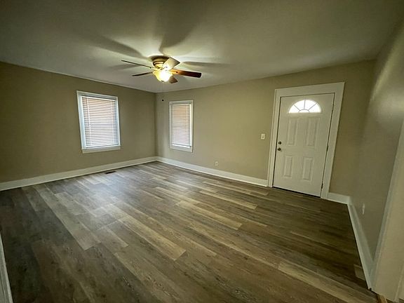 5th image of 202 Hillcrest Ave