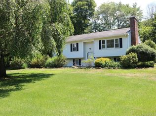 1205 Saybrook Rd, Haddam, CT 06438