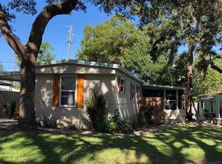821 Elkan Dr, Tarpon Springs, FL 34689