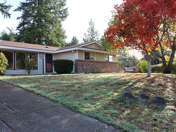 Easy to maintain front yard